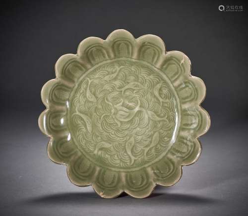 Song Dynasty,Yaozhou Kiln Flower Mouth Plate