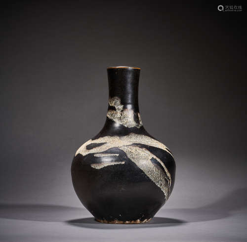 Song Dynasty, Jizhou Kiln Sprinkle Glaze Celestial Sphere Bo...
