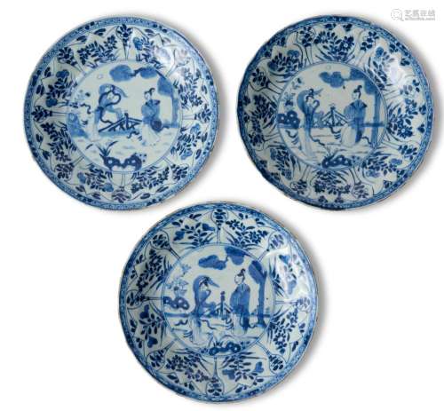 THREE CHINESE BLUE AND WHITE DISHES KANGXI PERIOD (1661-1722...