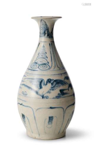 A VIETNAMESE BLUE AND WHITE VASE 15TH CENTURY