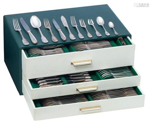 A silver-plated 'Vendome Arcantia' flatware set by