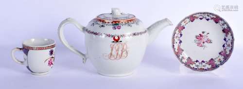 AN 18TH CENTURY CHINESE EXPORT FAMILLE ROSE TEAPOT AND COVER...