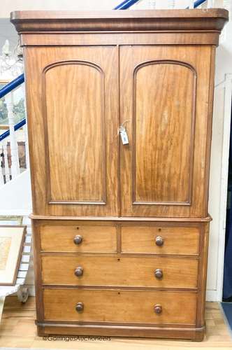 A late Victorian mahogany linen press, length 122cm, depth 5...