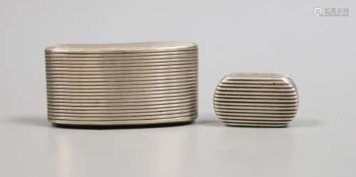 A George III reeded curved silver snuff box, Joseph Wilmore,...