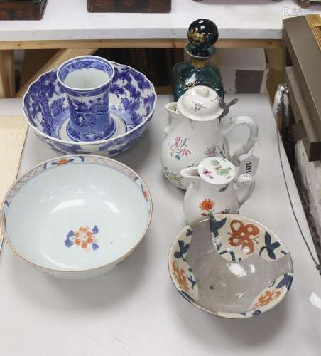 Sundry ceramics, including a studio pottery bowl, a Chinese ...
