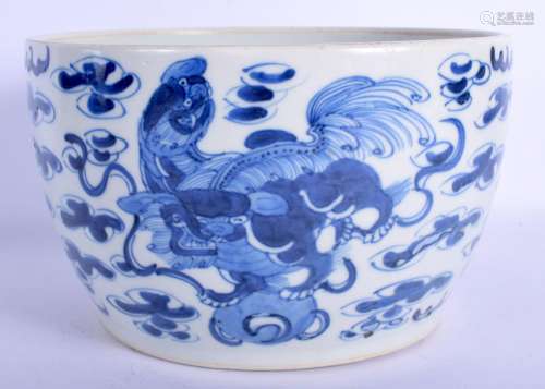 A RARE LARGE 17TH/18TH CENTURY CHINESE BLUE AND WHITE BOWL K...