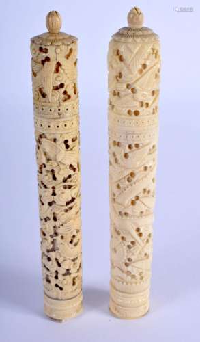 A NEAR PAIR OF 19TH CENTURY CHINESE CANTON IVORY NEEDLE CASE...