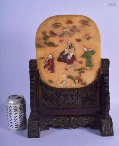 A LARGE 19TH CENTURY CHINESE CARVED JADE AND HARDSTONE SREEN...