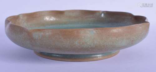 A VERY UNUSUAL CHINESE QING DYNASTY JUNYAO GLAZED BRUSH WASH...