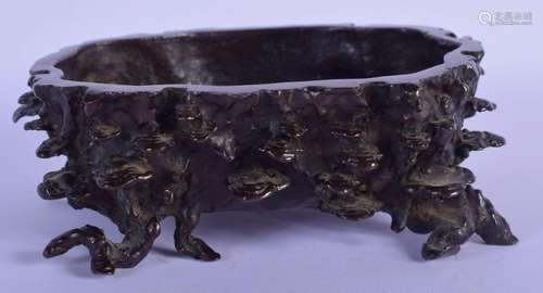 A 19TH CENTURY JAPANESE MEIJI PERIOD BRONZE BRUSH WASHER of ...