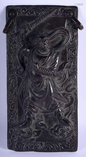 A RARE 16TH/17TH CENTURY CHINESE BRONZE HANGING PANEL OF A W...