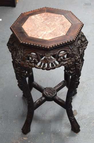 A 19TH CENTURY CHINESE CARVED MARBLE AND HARDWOOD STAND Qing...