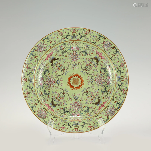 QING JIAQING FAMILLE ROSE PLATE