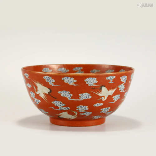 QING TONGZHI BLUE AND WHITE ALUM RED CRANES BOWL