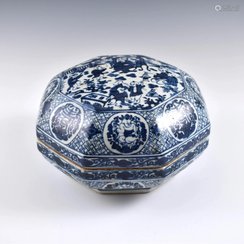Ming blue & white wrapped floral lidded hexagonal box