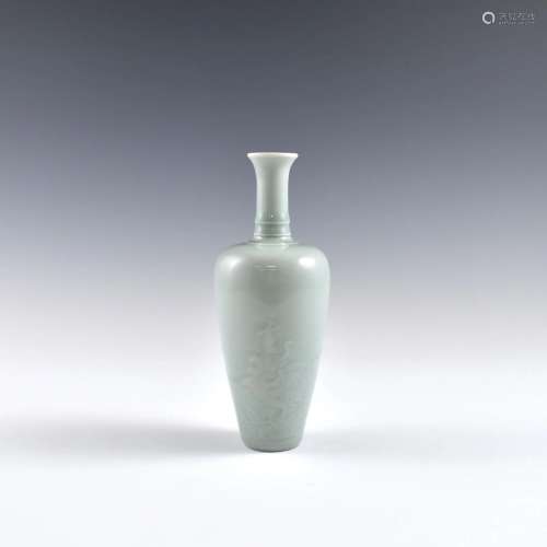 Kangxi Douqing glazed willow vase
