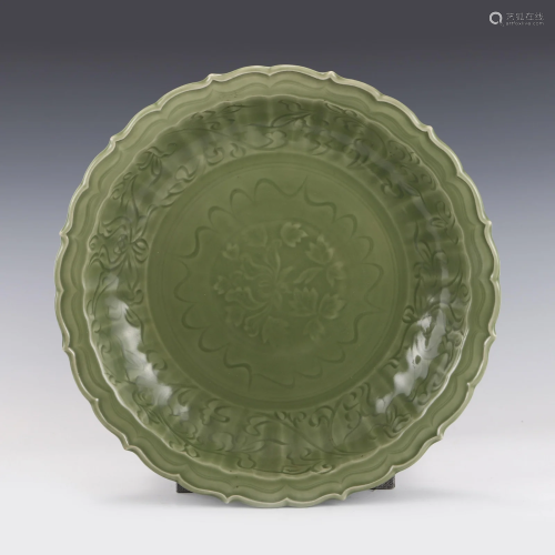 LONG QUAN CELADON BARBED RIM CHARGER