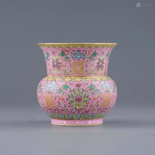 TONGZHI FAMILLE ROSE FLORAL ZUN VASE