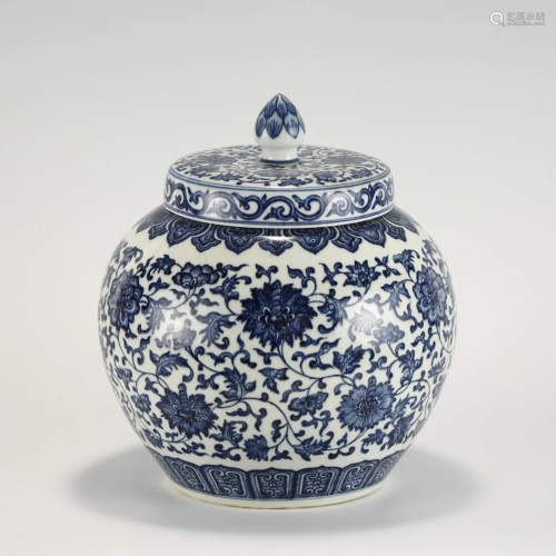 QING YONGZHENG BLUE AND WHITE JAR