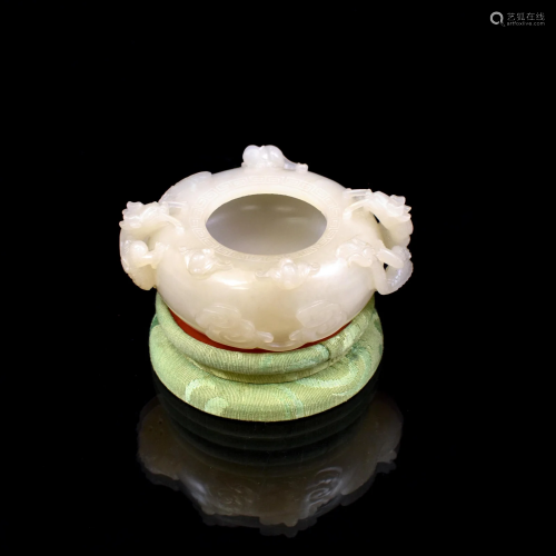 JADE CARVED BRUSH WASHER ON STAND