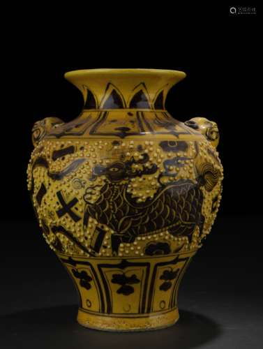 Yellow-glazed Pot