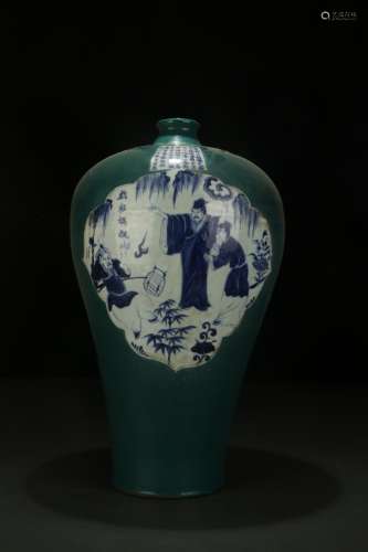 Blue-glazed Blue-and-white Prunus Vase
