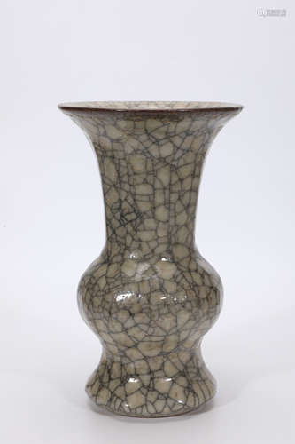 Guan Ware Gu Vase