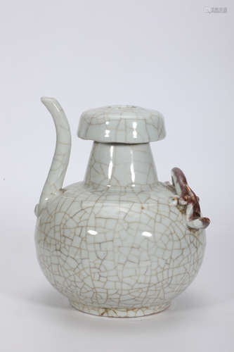 Guan Ware Dragon Relief Ewer