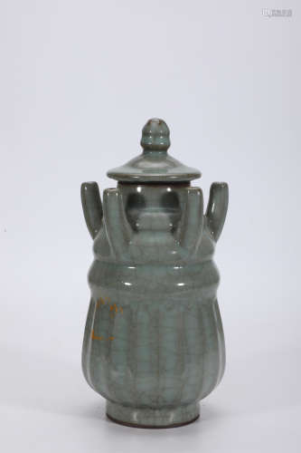 Guan Ware Celadon Glazed Cover Jar