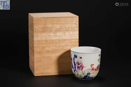 Qing Dynasty Pastel Figure Cup