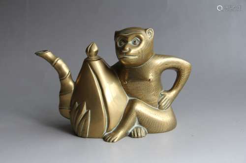 Qing Dynasty Bronze Monkey Head Pot