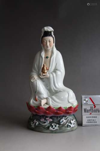 Qing Dynasty Porcelain Statue of Guanyin Buddha