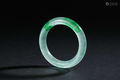 Qing Dynasty Jade Bracelet