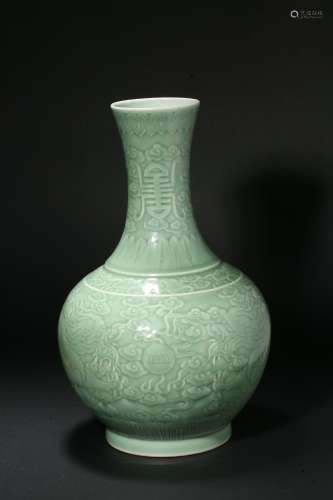 Qing Dynasty Bean Green Fushou Pattern