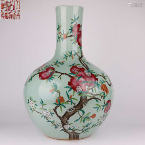 Qing dynasty famille rose peach pattern celestial vase
