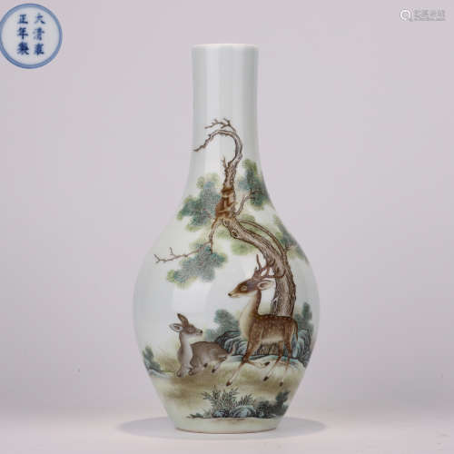 Qing dynasty bottle with deer pattern