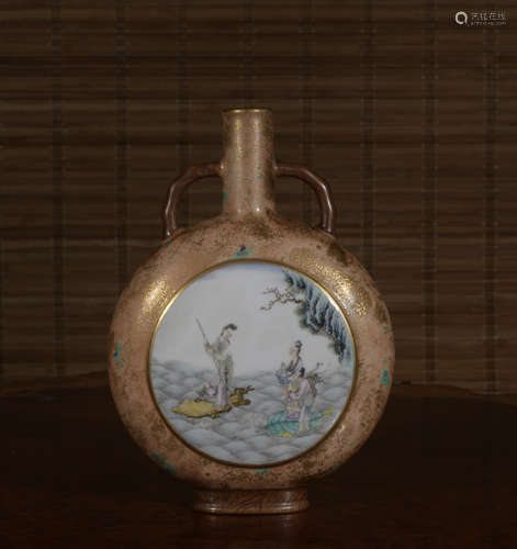 A Wu cai moonflask