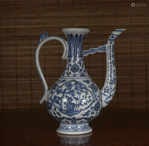 A blue and white 'floral' pot