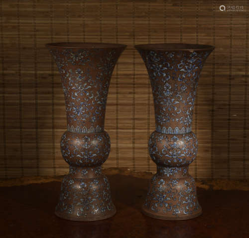 A pair of Zisha vase