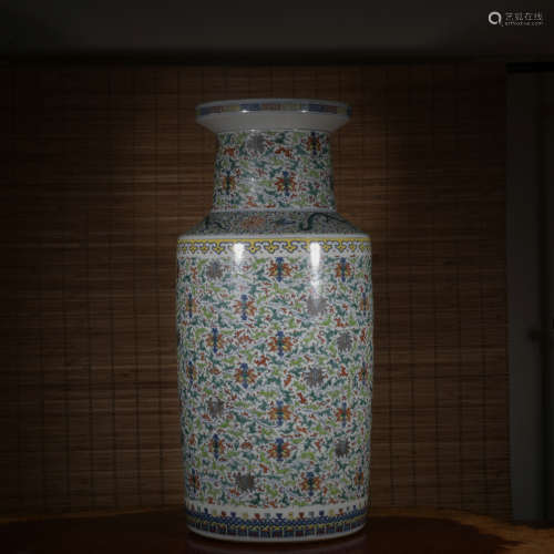 A Wu cai 'floral' jar