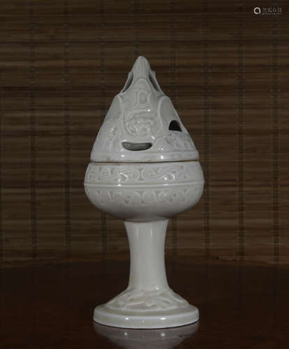 A white glazed censer