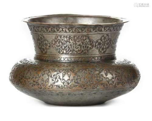 A PERSIAN CALLIGRAPHIC BOWL, 17TH CENTURY, SIGNED