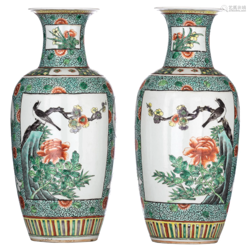 A pair of Chinese famille verte vases, 19thC, H 45