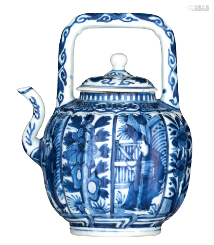 A Chinese blue and white Kraak wine pot, Total H 21