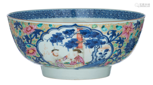 A Chinese famille rose export porcelain bowl