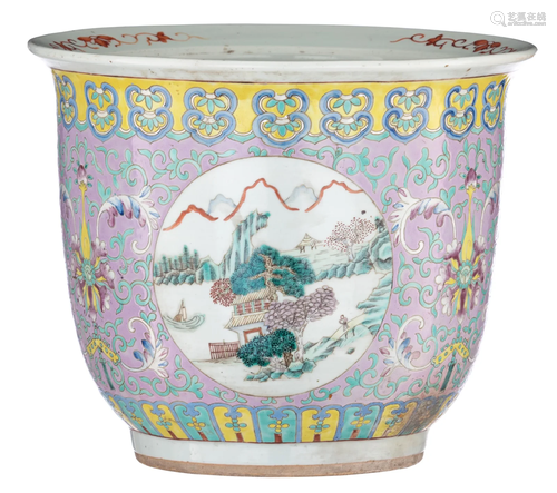 A Chinese famille rose jardiniÃ¨re, 19thC, H 30 - Ã¸ 35