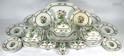 An extensive Copeland Late Spode dinner service