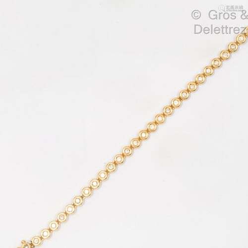 Bracelet « Ligne » en or jaune, composé de diamants taillés ...