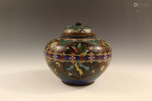 Japanese cloisonne covered jar. 19th Century