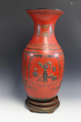 Large Chinese Red Lacquered Vase with Carved Horn